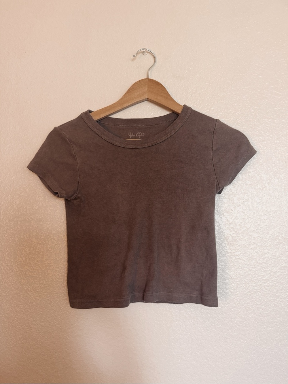 brandy melville tee